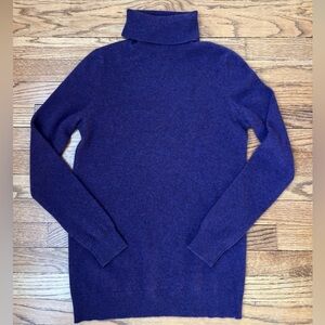 C By Bloomingdales 100% Cashmere Turtleneck Size Medium Purple Melange Luxury